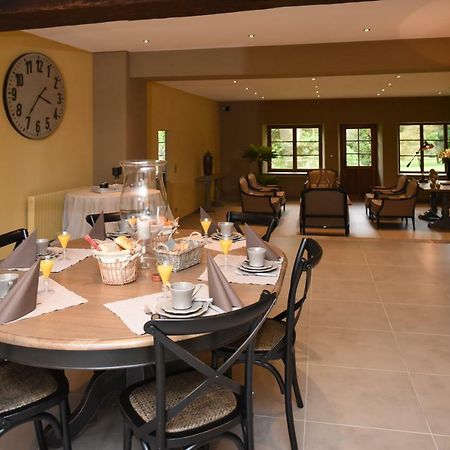 Hotel La Corrérie Les Grandes-Armoises Esterno foto
