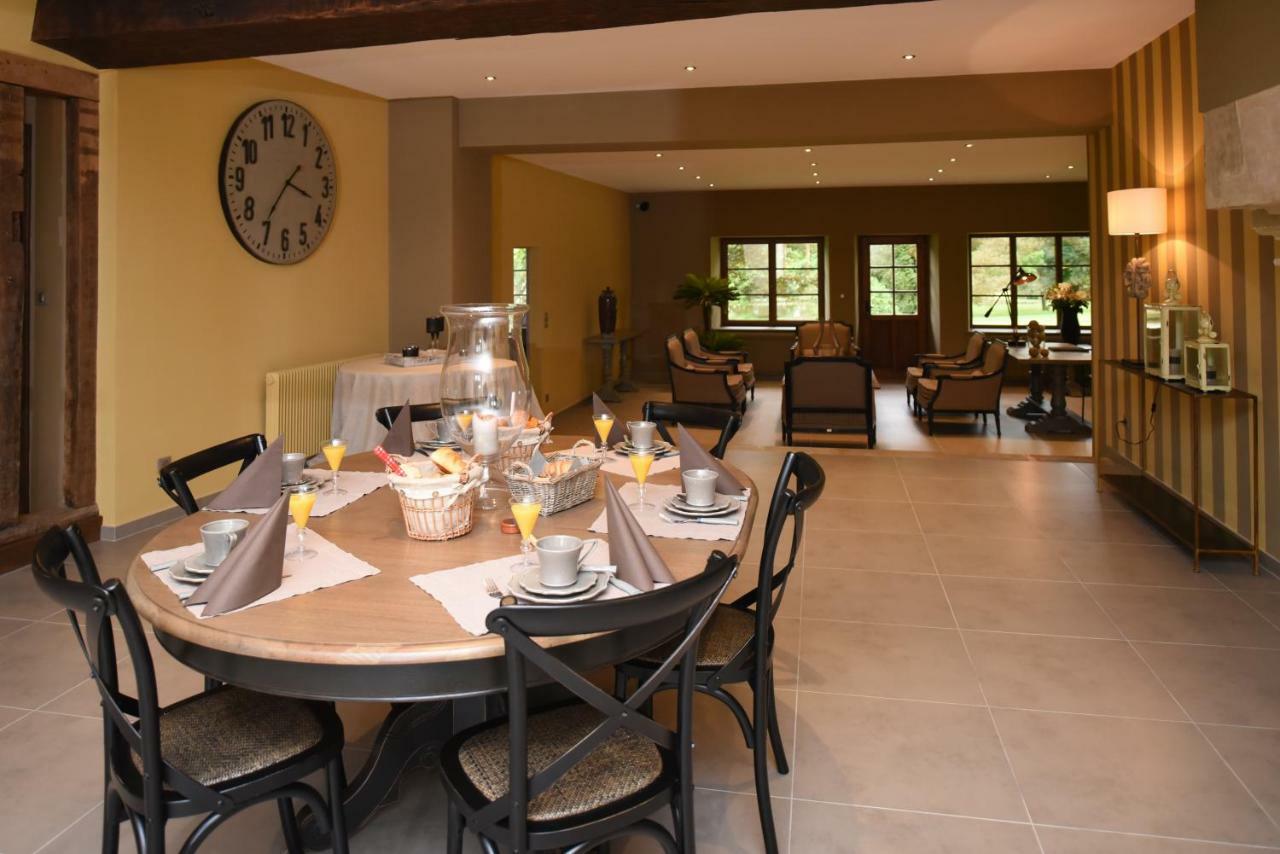 Hotel La Corrérie Les Grandes-Armoises Esterno foto